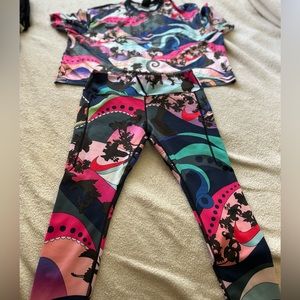 Nike Dri-Fit legging set with cropped shirt